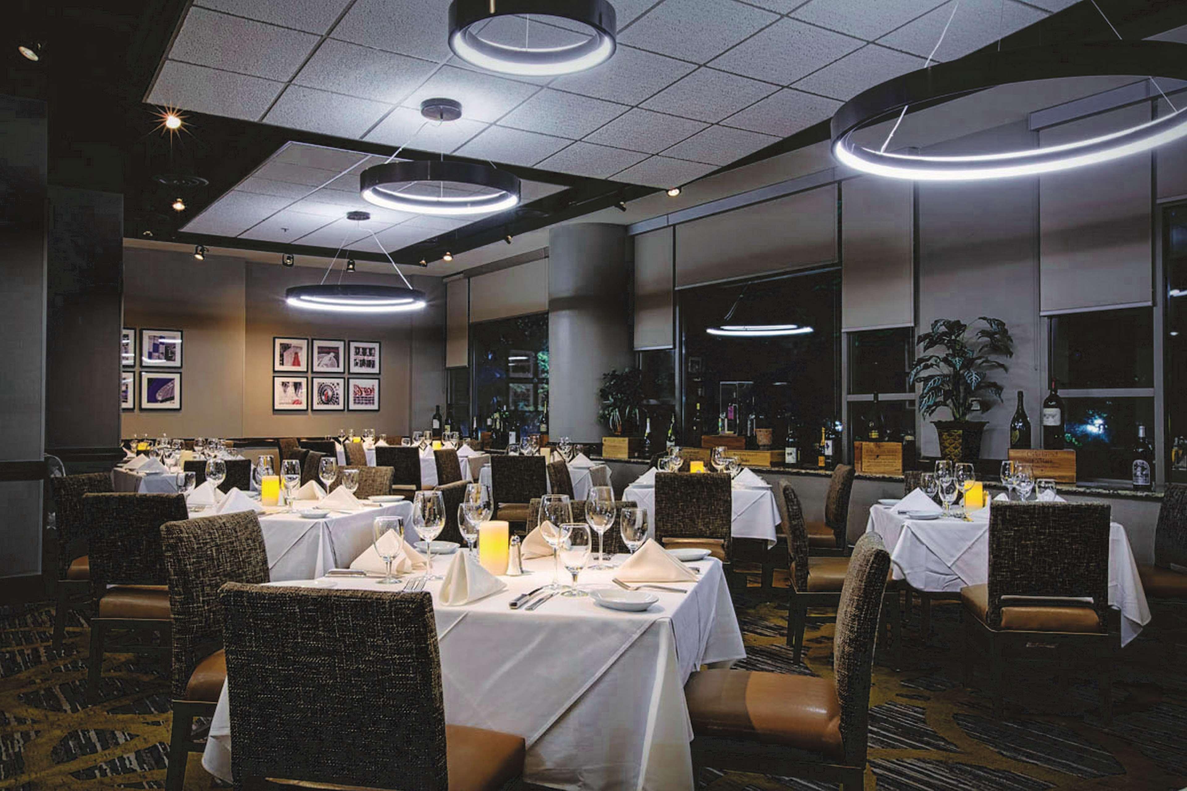 Embassy Suites By Hilton Atlanta At Centennial Olympic Park Esterno foto
